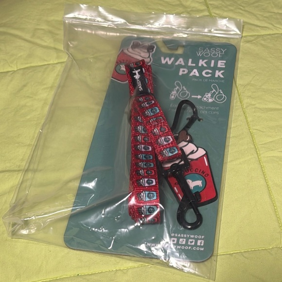 Sassy Woof leash & charm New in package. Puppuccino lover ☕️🐶❤️ - Picture 1 of 4